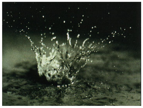<em>Fig 3.7 Splash erosion</em>